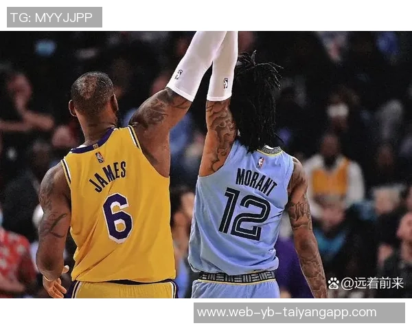 考辛斯盛赞华子与莫兰特组合完美契合展现篮球新风貌