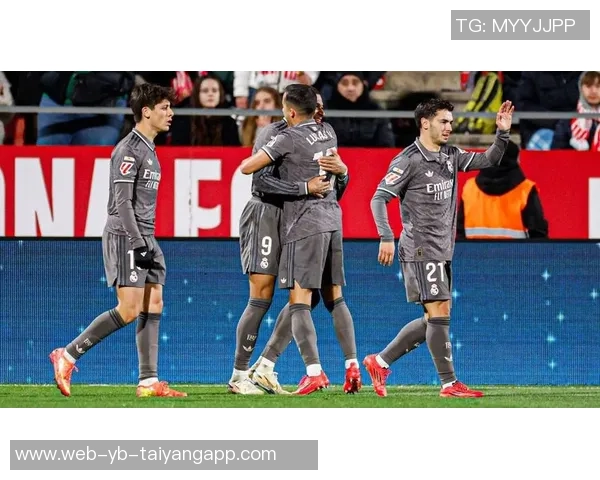 皇马今日训练吸引琼阿梅尼贝林厄姆巴尔韦德等球星参与